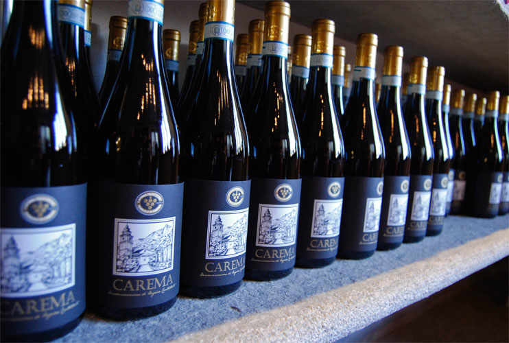 Vino Carema bottles.