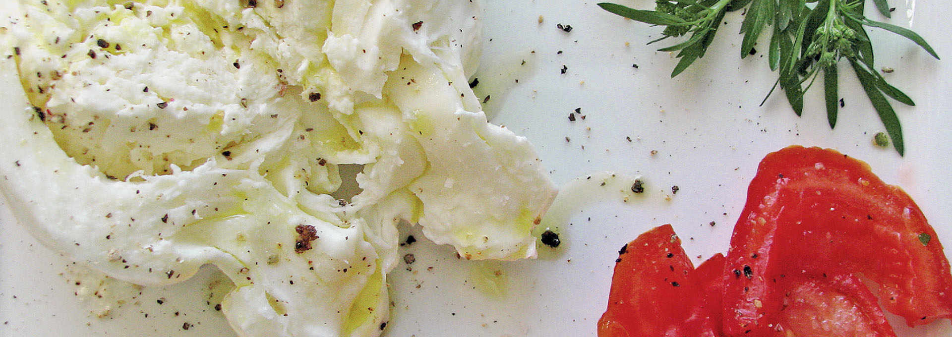 Burrata: A Heart of Cream and Mozzarella